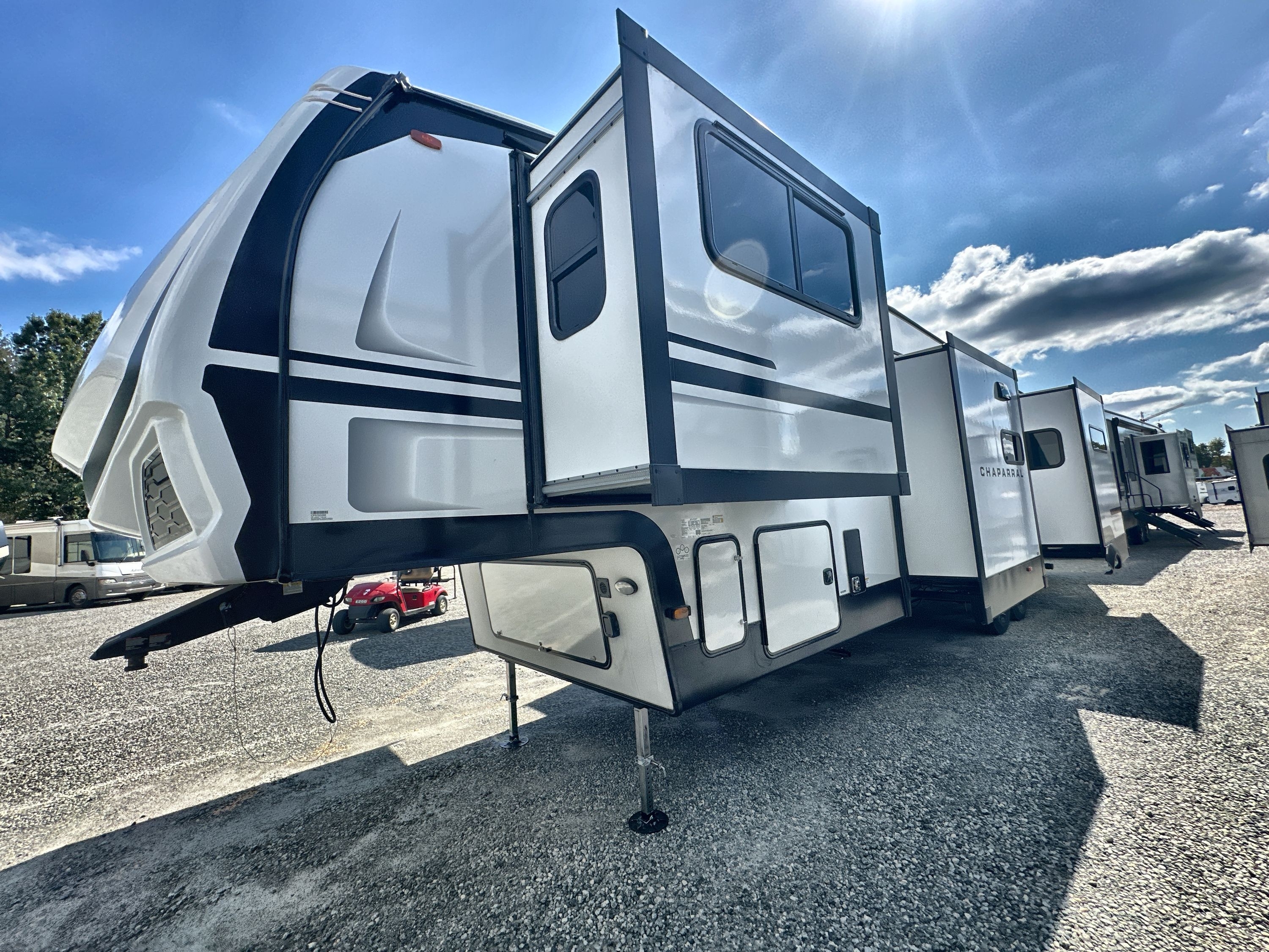 2026 Coachmen CHAPARRAL 334FL in thornburg VA
