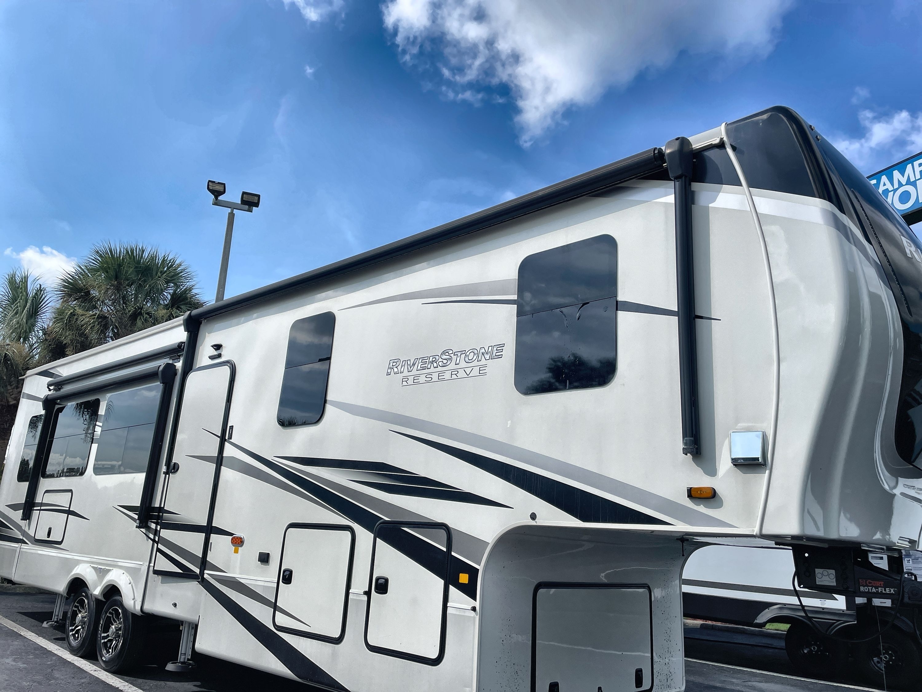 2022 Forest River RIVERSTONE RESERVE 3850RK in dover FL