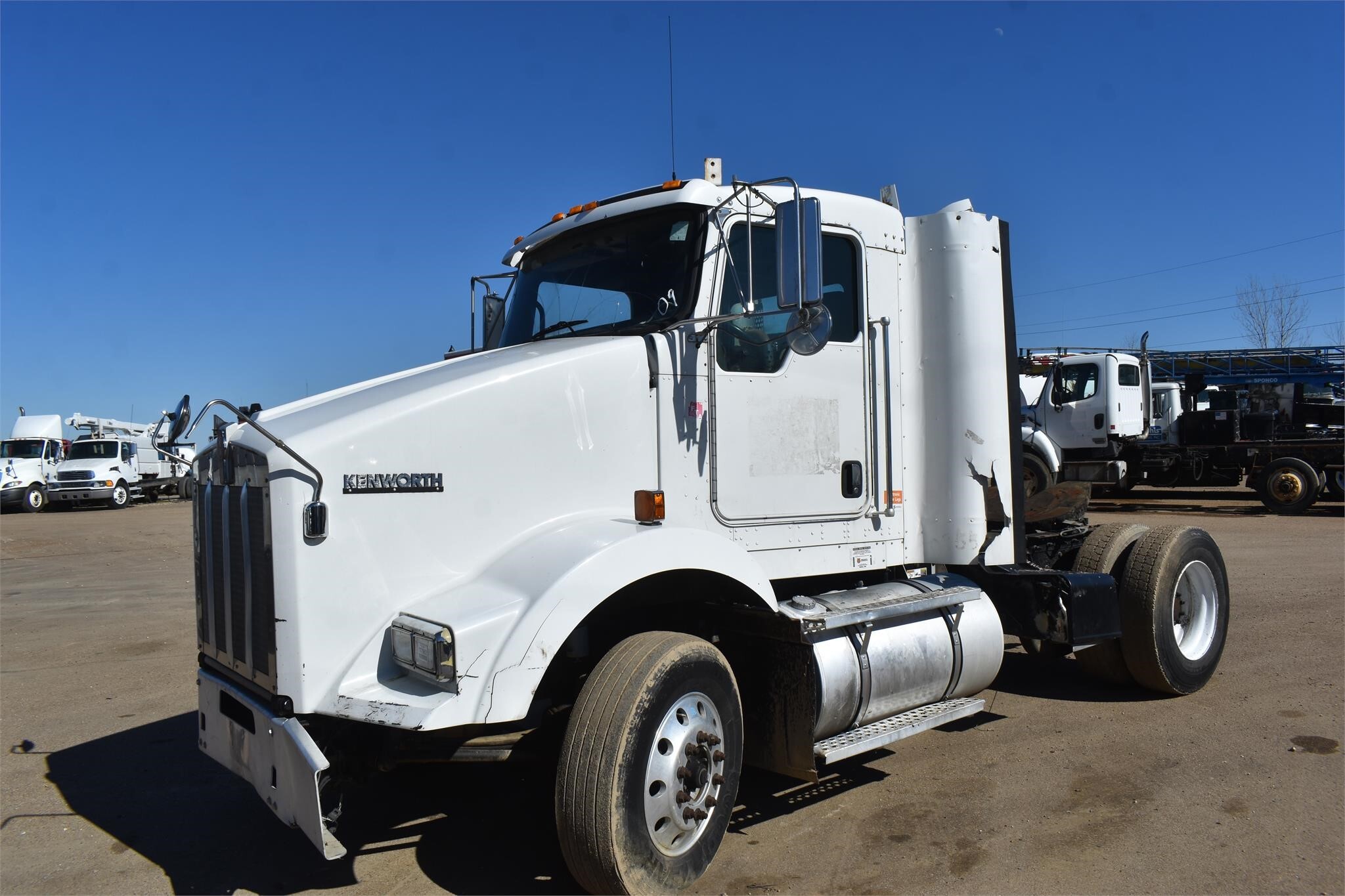 2009 KENWORTH T800 in Covington, TN