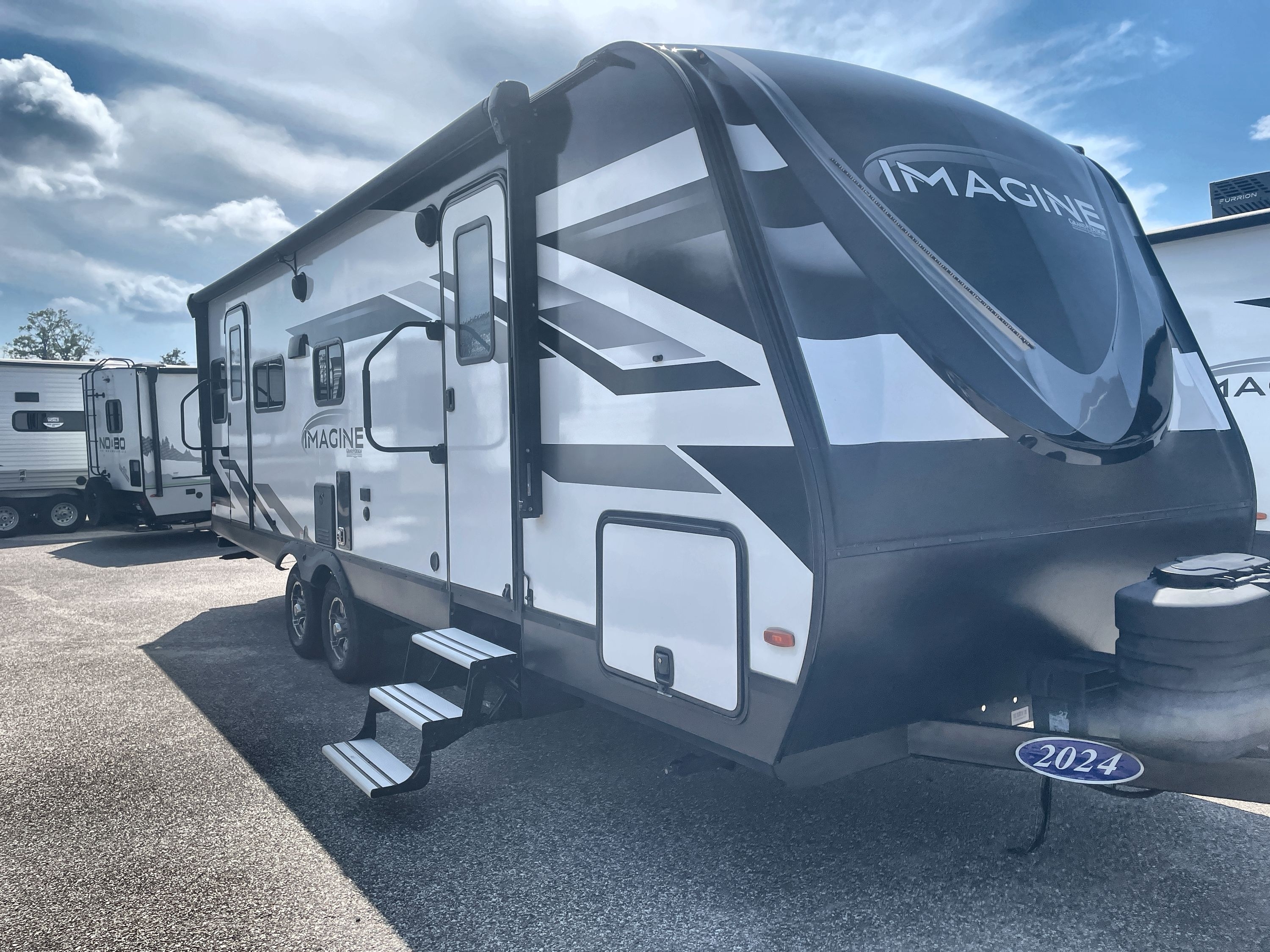 2024 Grand Design IMAGINE 2500RL RV