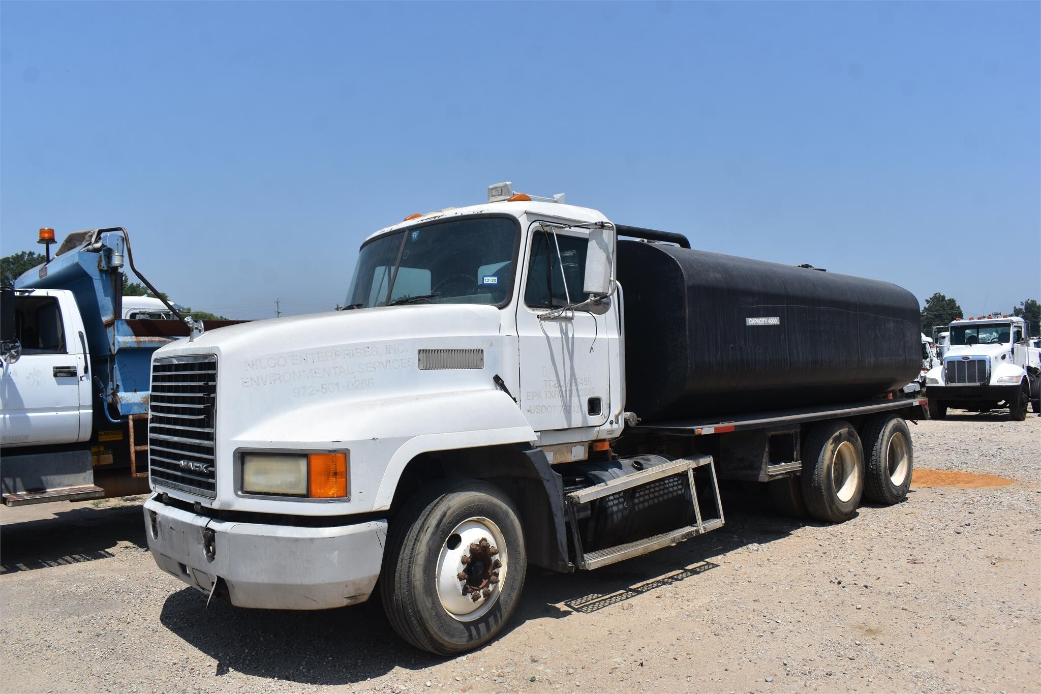 1999 MACK 600 in Covington, TN