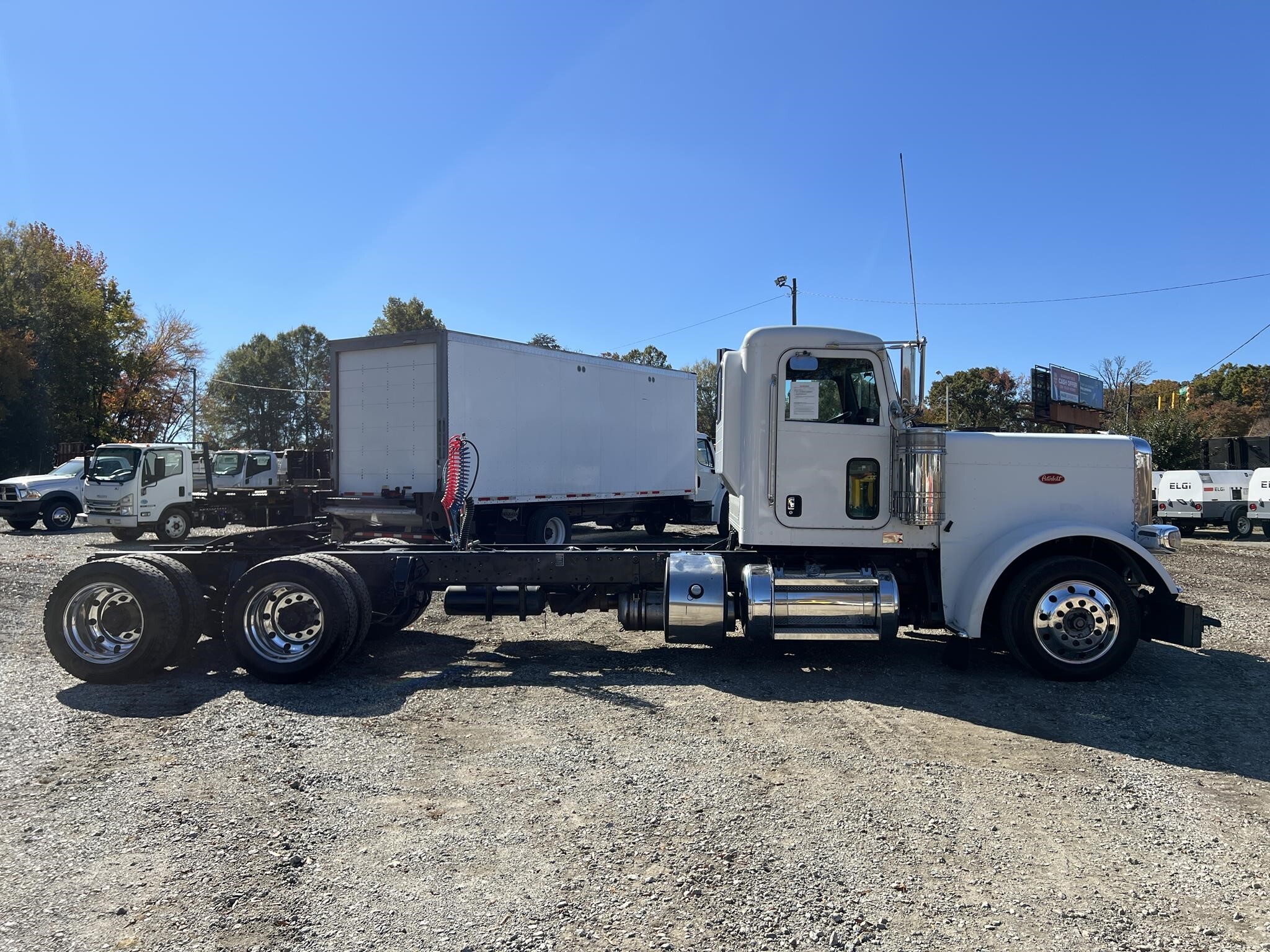 2012 PETERBILT 388 in Greensboro, NC