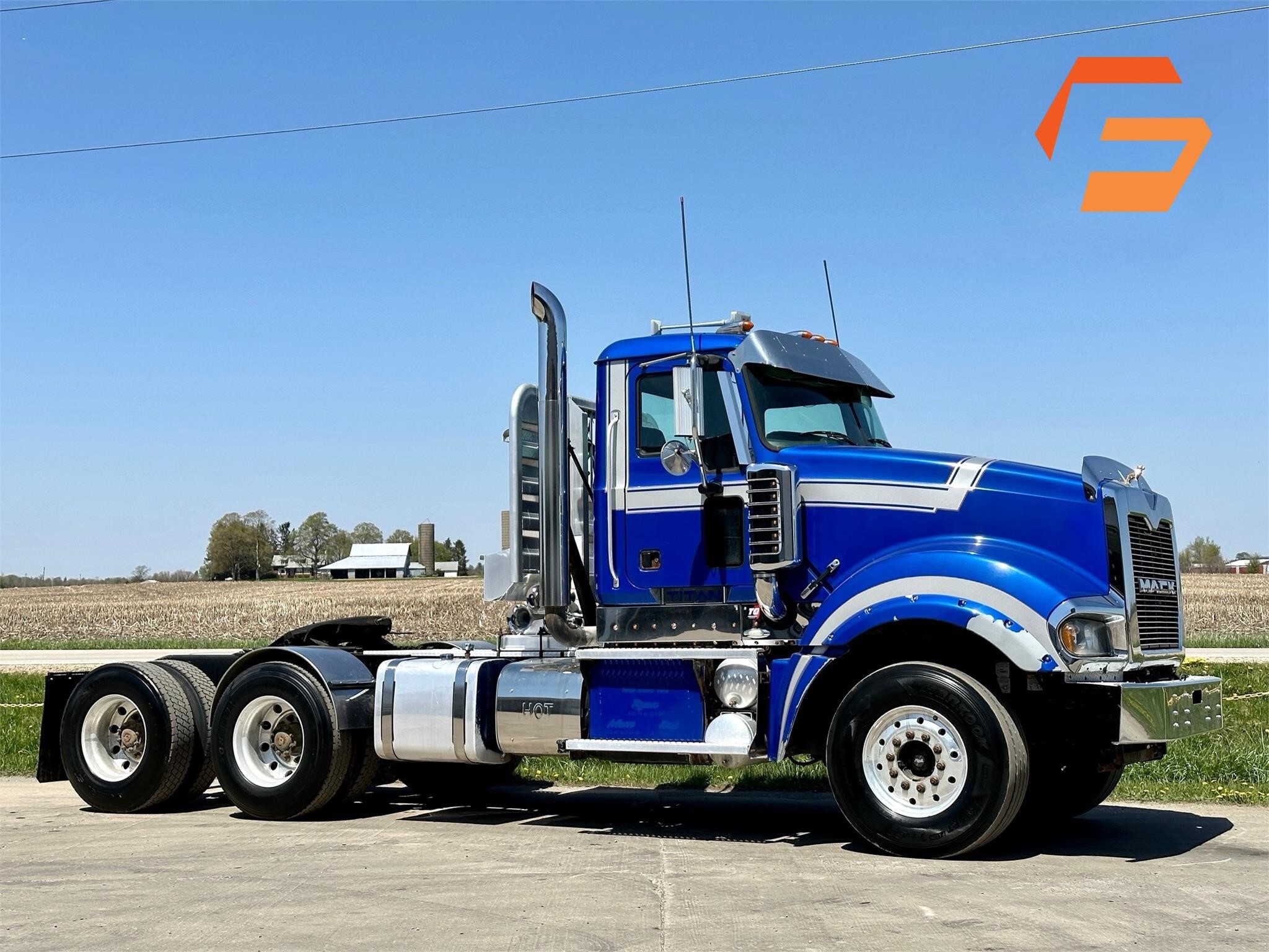 2012 MACK TITAN TD713 in New Lenox, IL