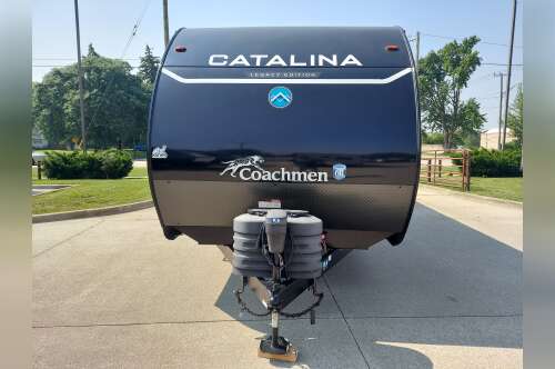 2024 Coachmen CATALINA LEGACY 263BHSCK in ferndale MI