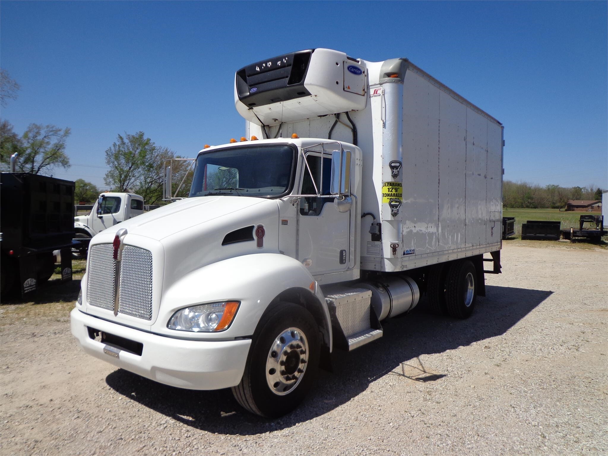 2017 KENWORTH T270 in Shawnee, OK
