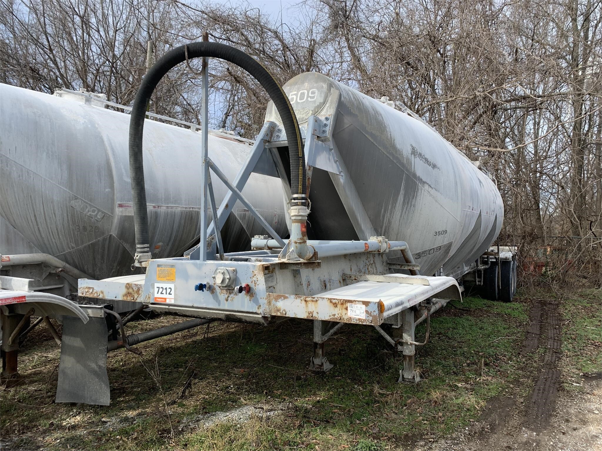 1980 FRUEHAUF 1000 CUBE TANK in Covington, TN