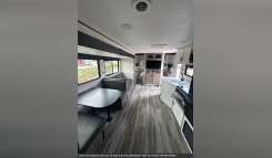 2024 Jayco JAY FLIGHT SLX 261BHS RV