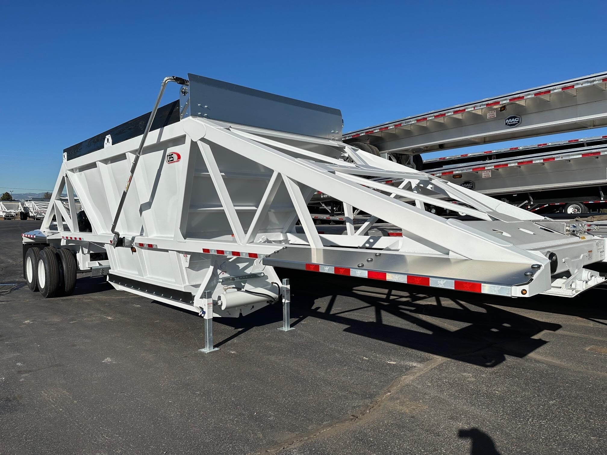 2027 CPS 40' AIR RIDE BOTTOM DUMP, VERSA VALVE, WINDROW DEF in Henderson, CO