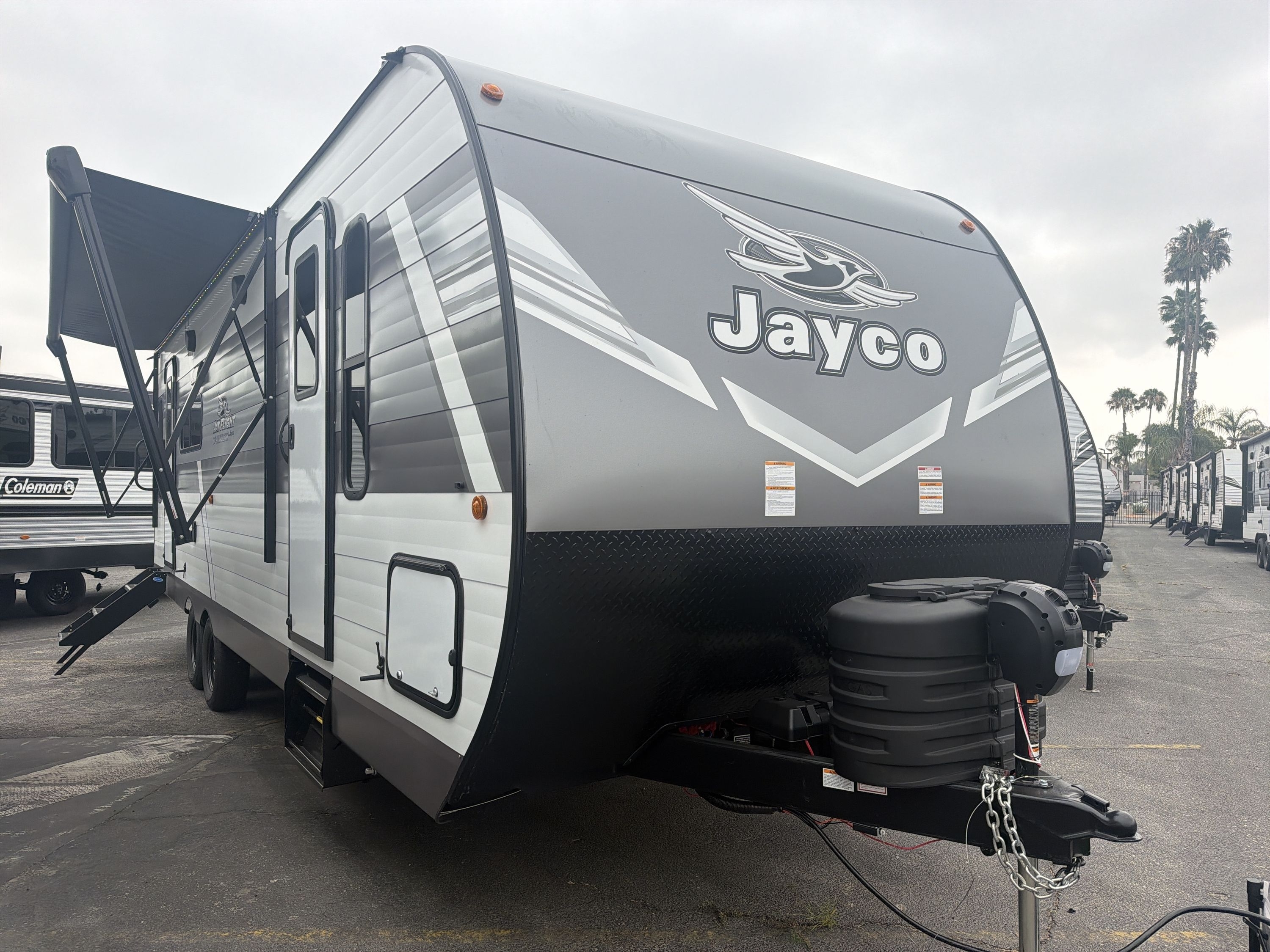 2027 Jayco JAY FLIGHT 262RLSW in colton CA