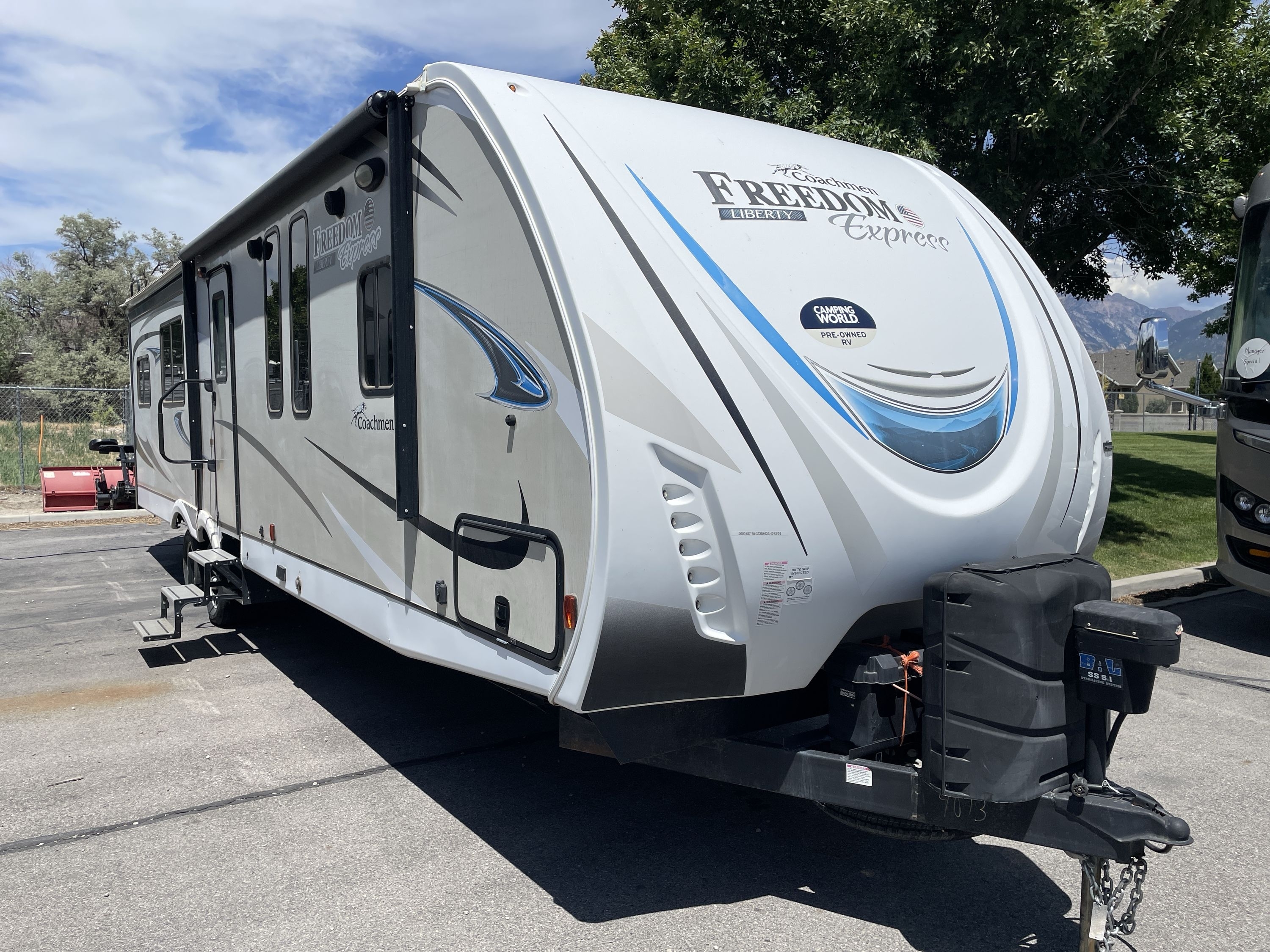 2018 Coachmen FREEDOM EXPRESS LIBERTY EDITION 323BHDS in draper UT