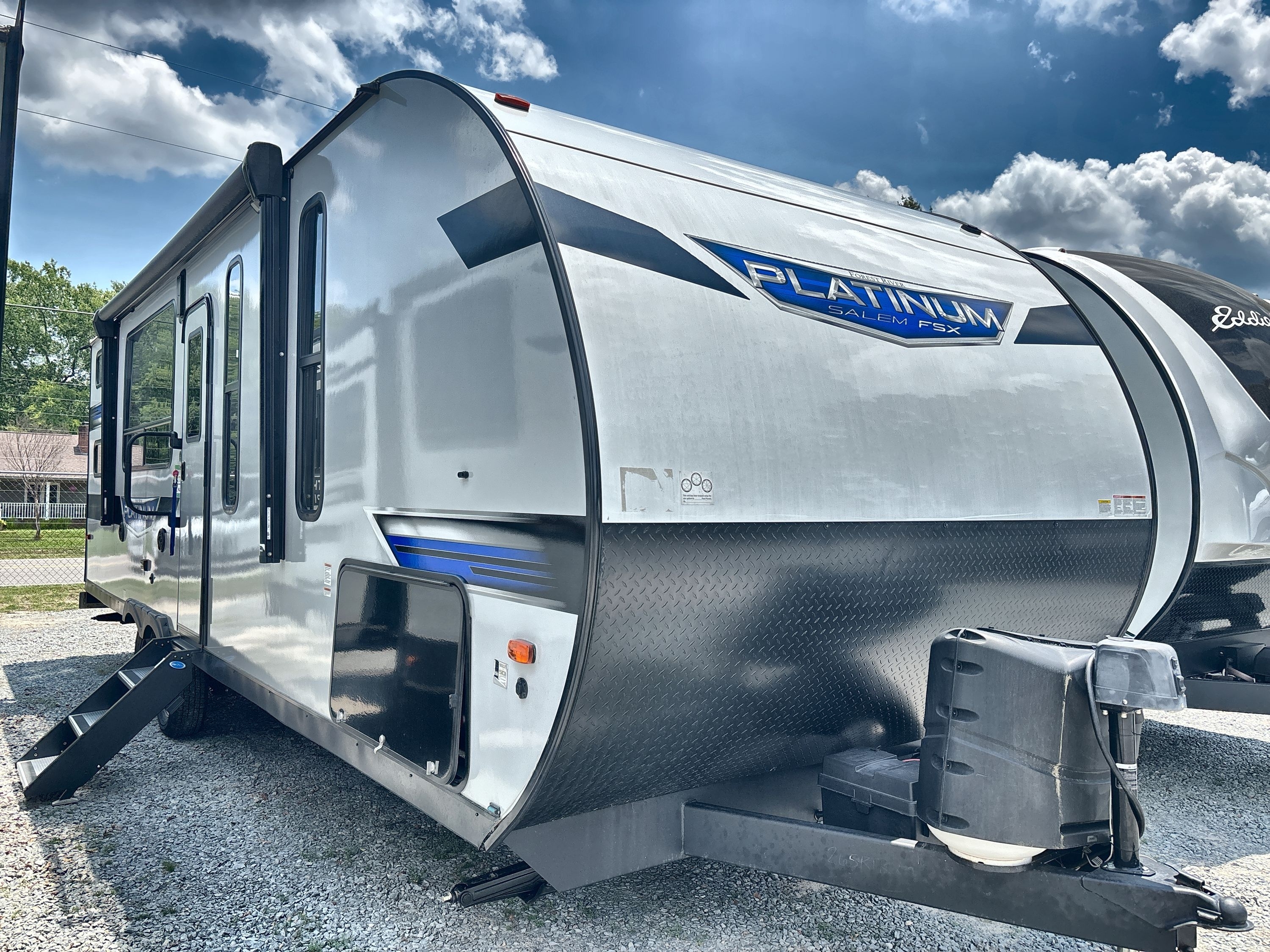 2023 Forest River SALEM FSX 265RTKX Travel Trailer Toy Hauler RV