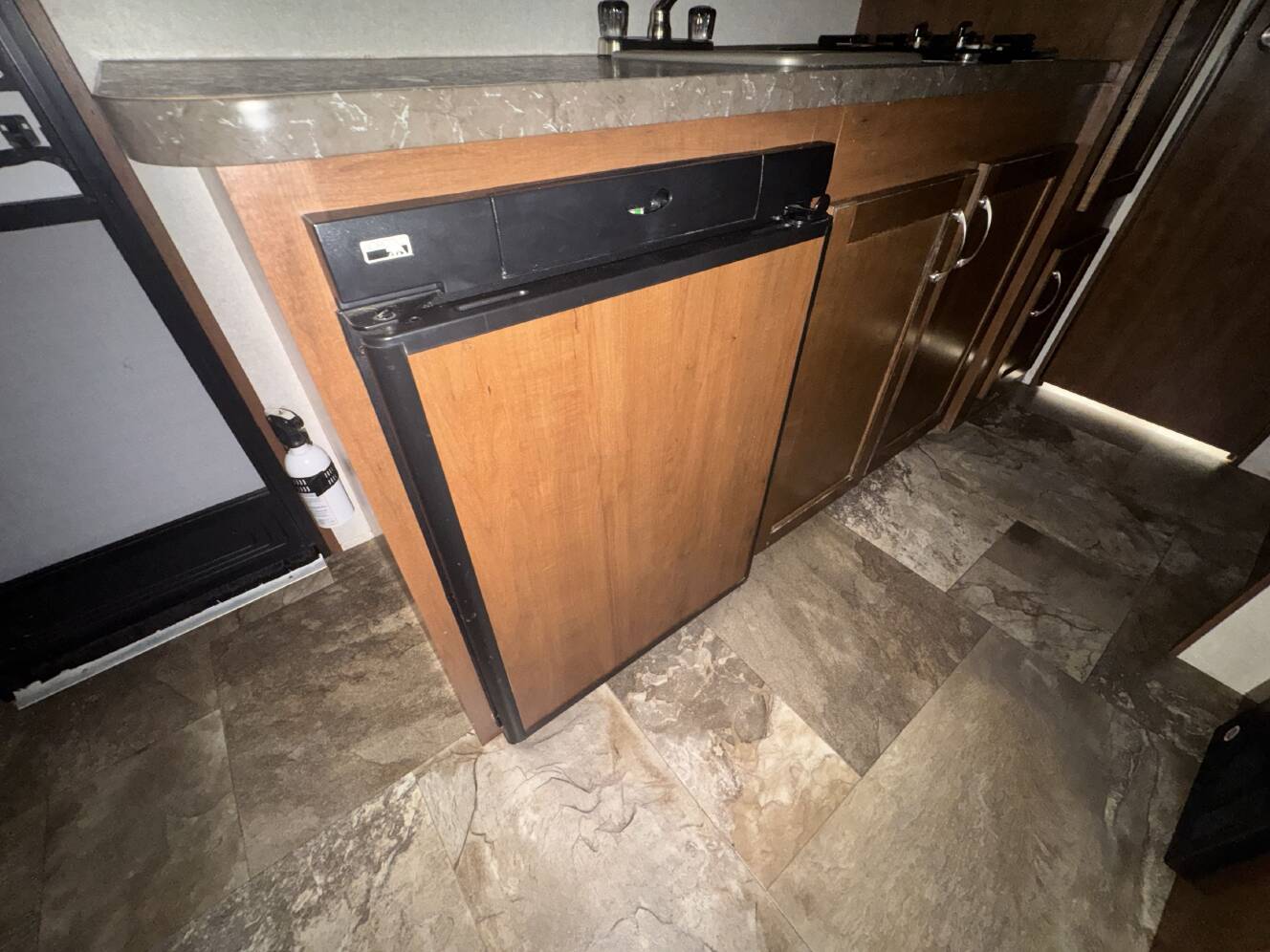 A photo of this 2017 Jayco JAY FLIGHT SLX 174BH