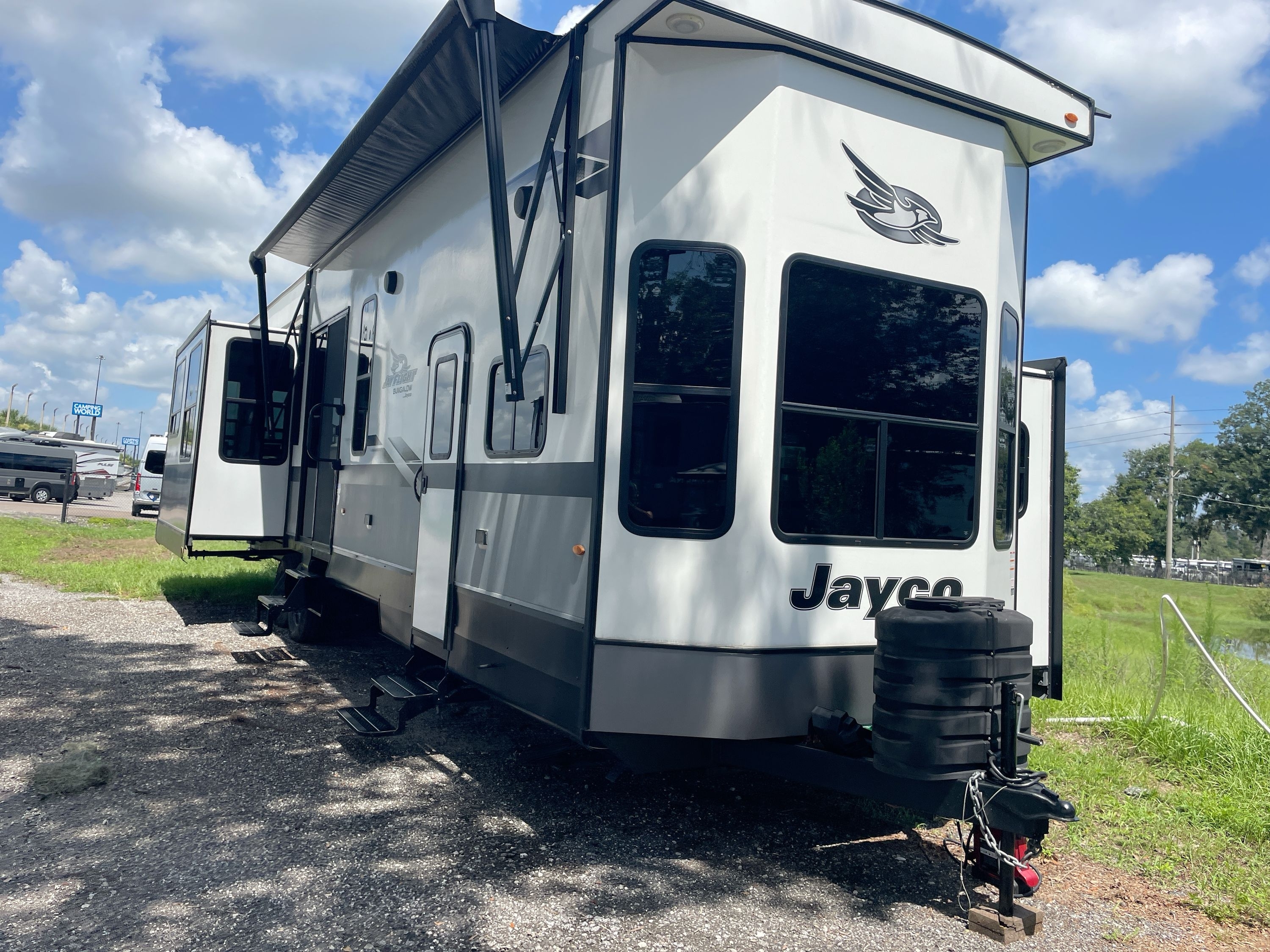 2024 Jayco JAY FLIGHT BUNGALOW 40DLFT in dover FL