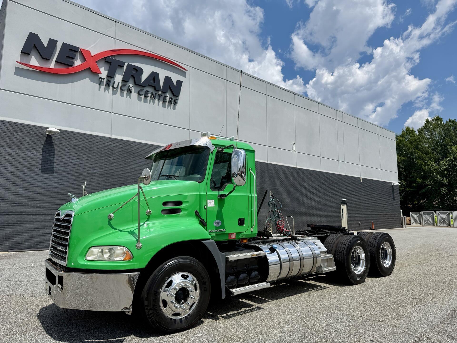 2016 Mack CXU613 in Duluth, GA