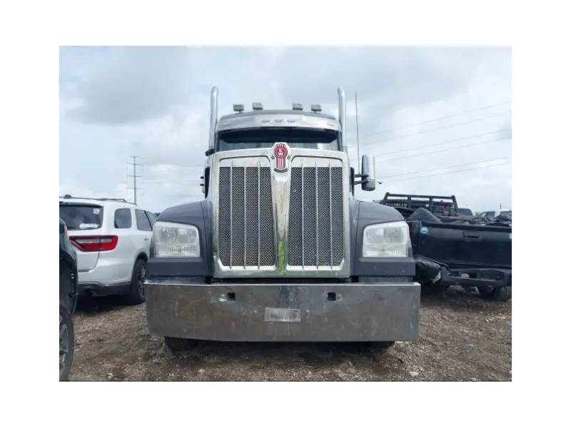 2020 KENWORTH W990