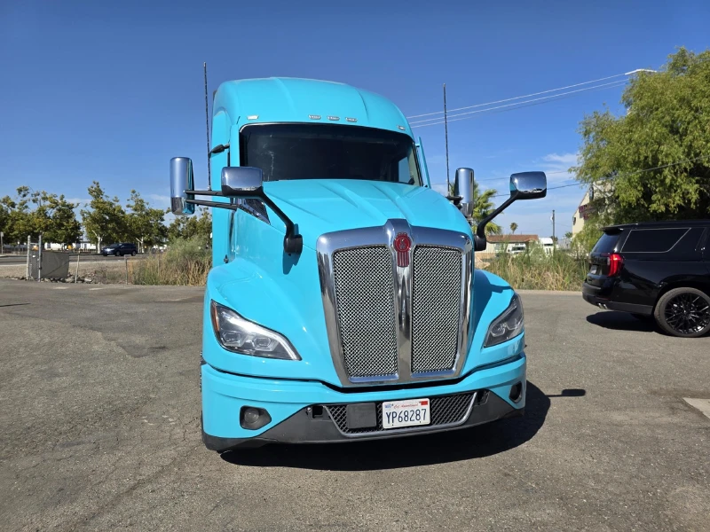 2023 KENWORTH T680