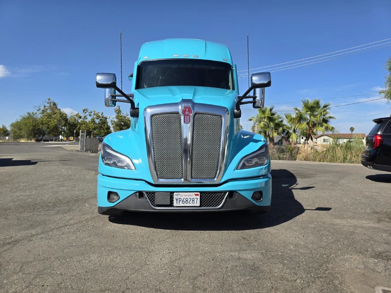 2023 KENWORTH T680