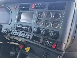 2023 KENWORTH T680