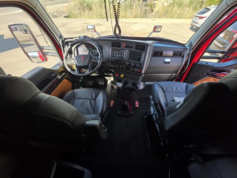 2024 KENWORTH T680