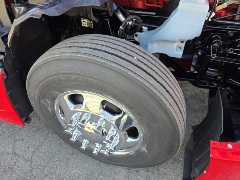 2024 KENWORTH T680