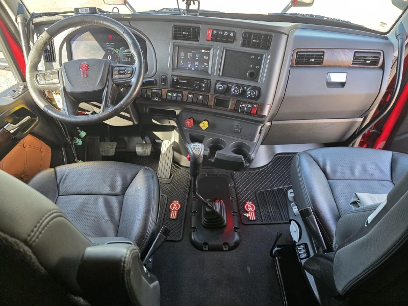 2024 KENWORTH T680