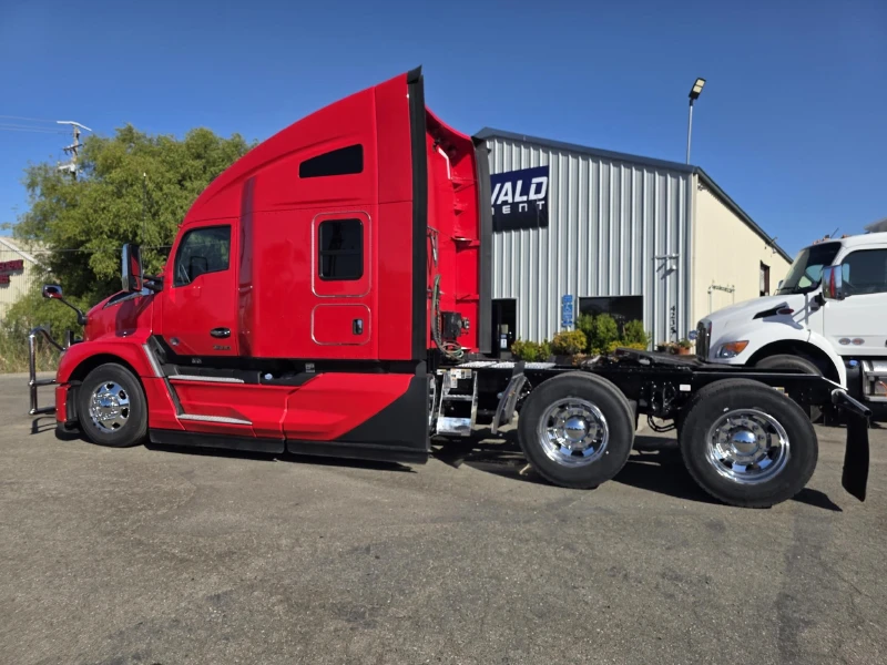 2024 KENWORTH T680