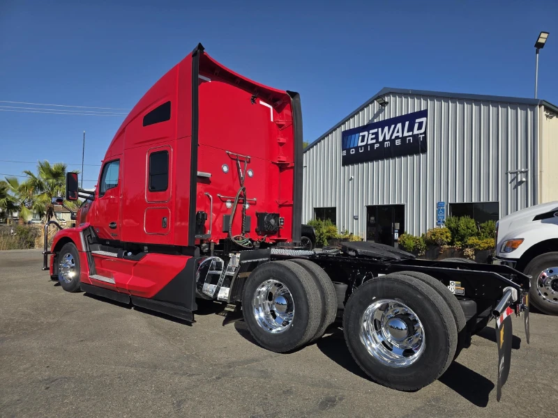 2024 KENWORTH T680