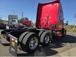 2024 KENWORTH T680