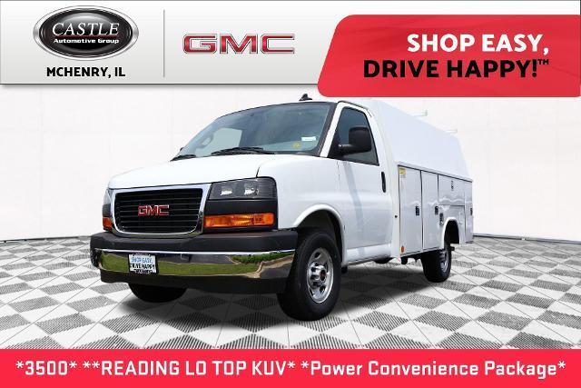 2025 GMC Savana Cutaway 3500 in Mchenry, IL