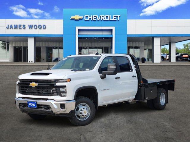 2026 CHEVROLET Silverado 3500 HD Chassis Cab in Decatur, TX