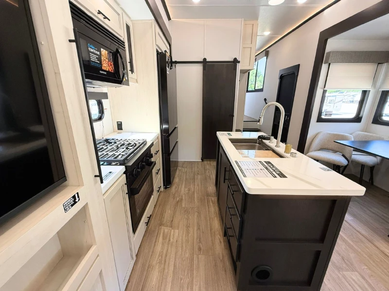 2027 Forest River Sabre 36FLX
