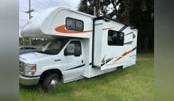 2016 Forest River SUNSEEKER 2290SCD RV