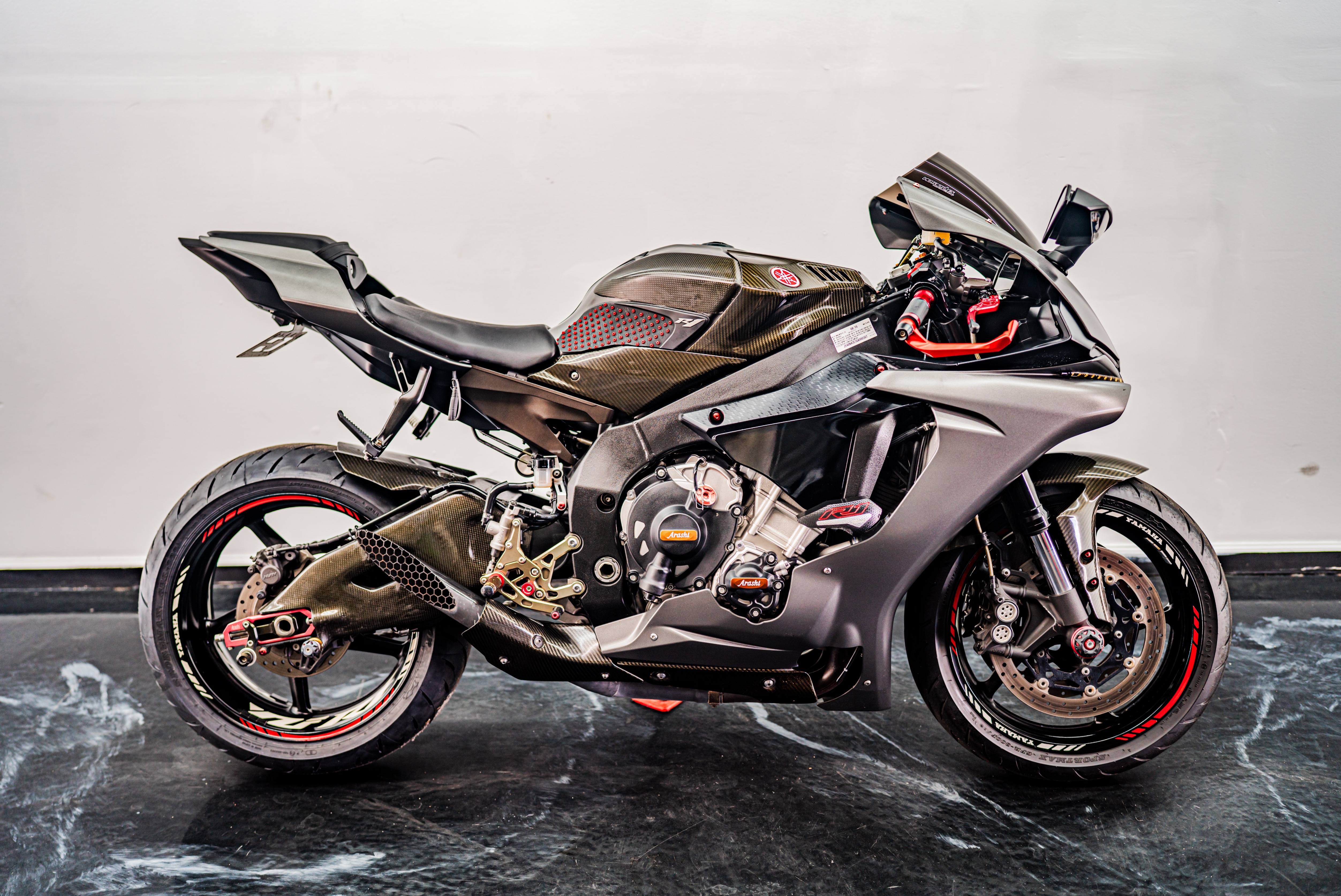 2016 Yamaha YZF-R1S R1S in Jacksonville, FL