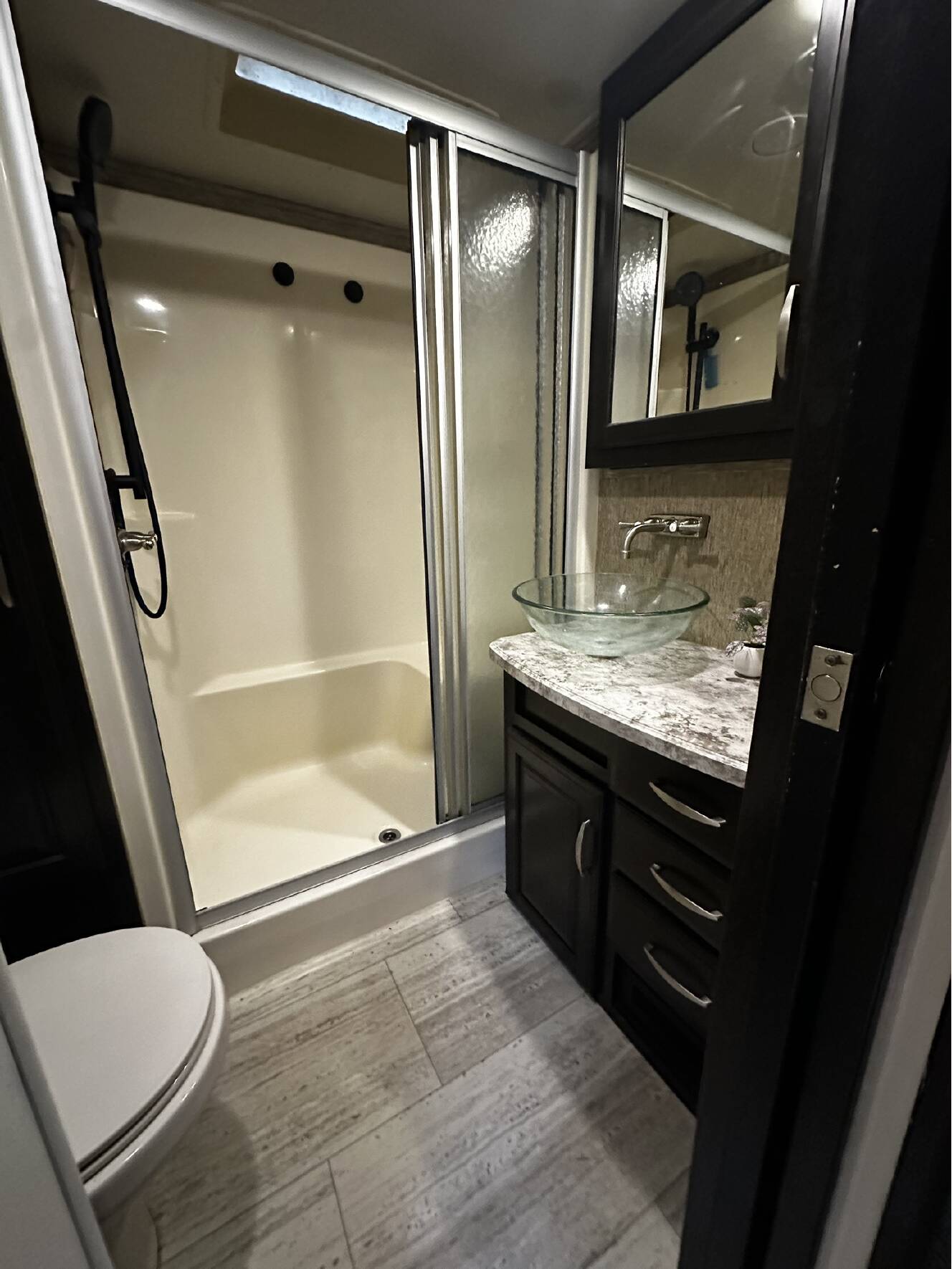 A photo of this 2016 Grand Design MOMENTUM 380TH