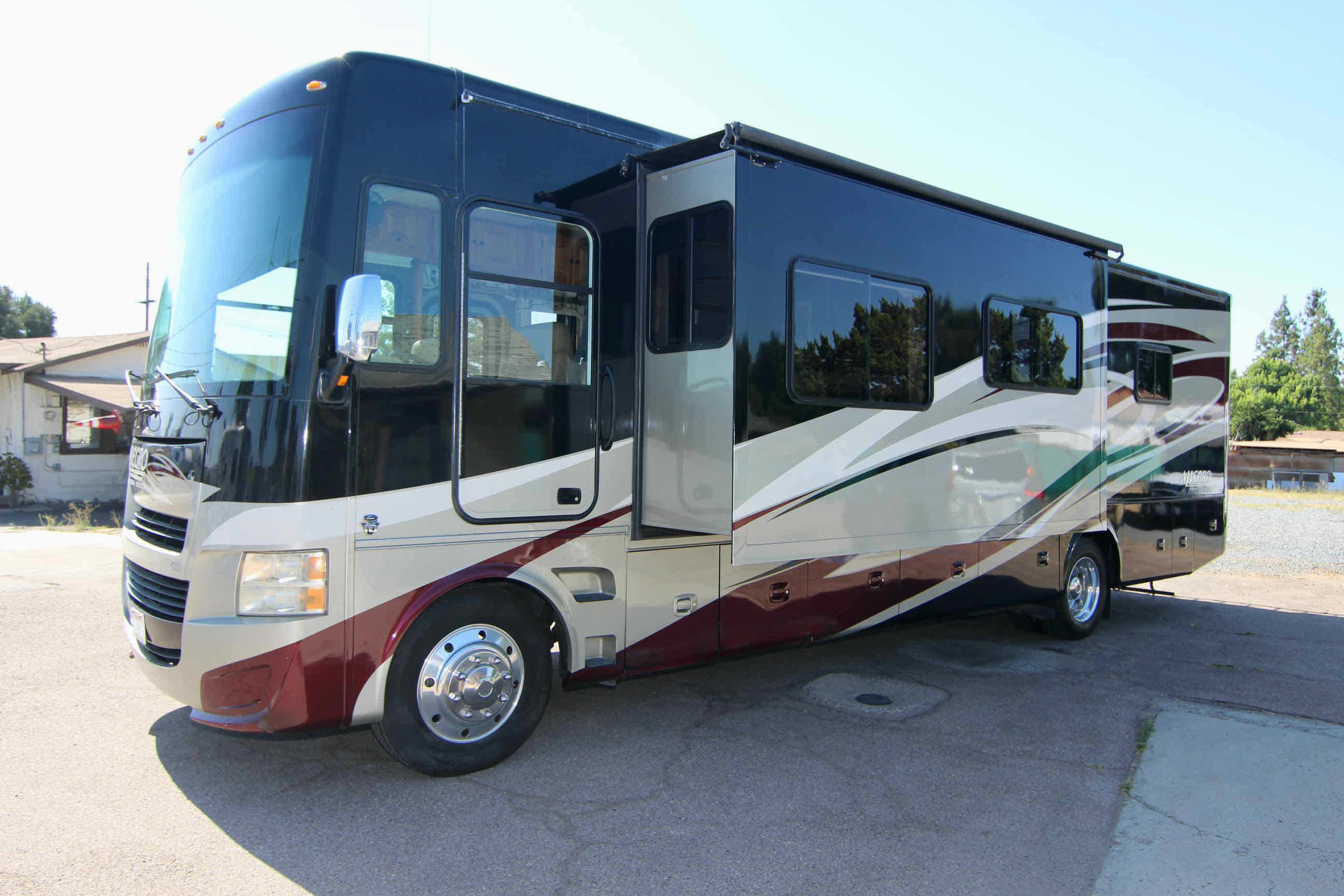 2013 Tiffin Motorhomes ALLEGRO OPEN ROAD 34TGA in yucaipa CA