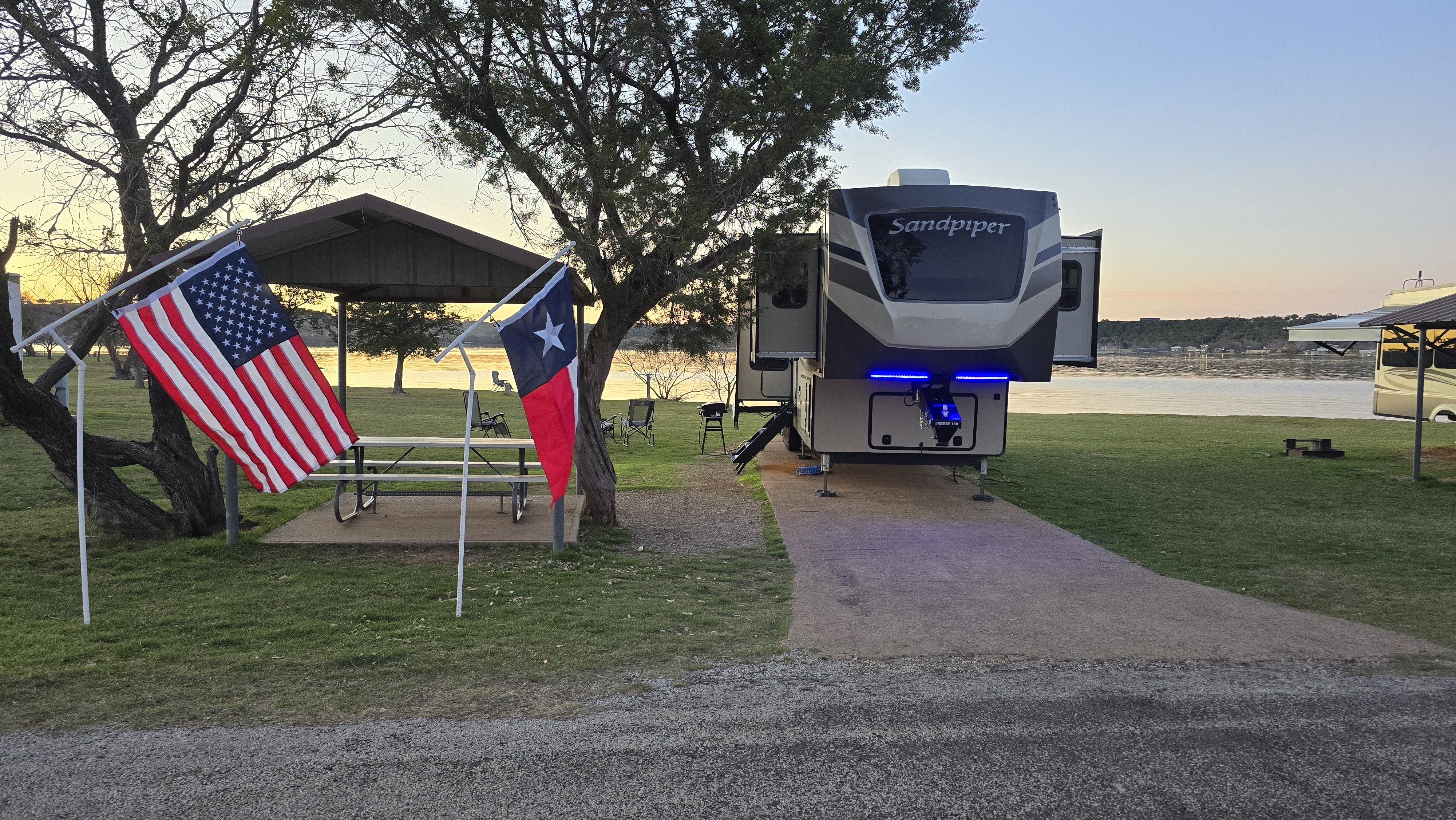 2021 Forest River SANDPIPER 391FLRB in little elm texas TX