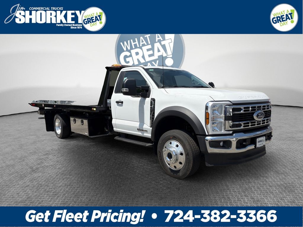 2026 FORD F600 in White Oak, PA
