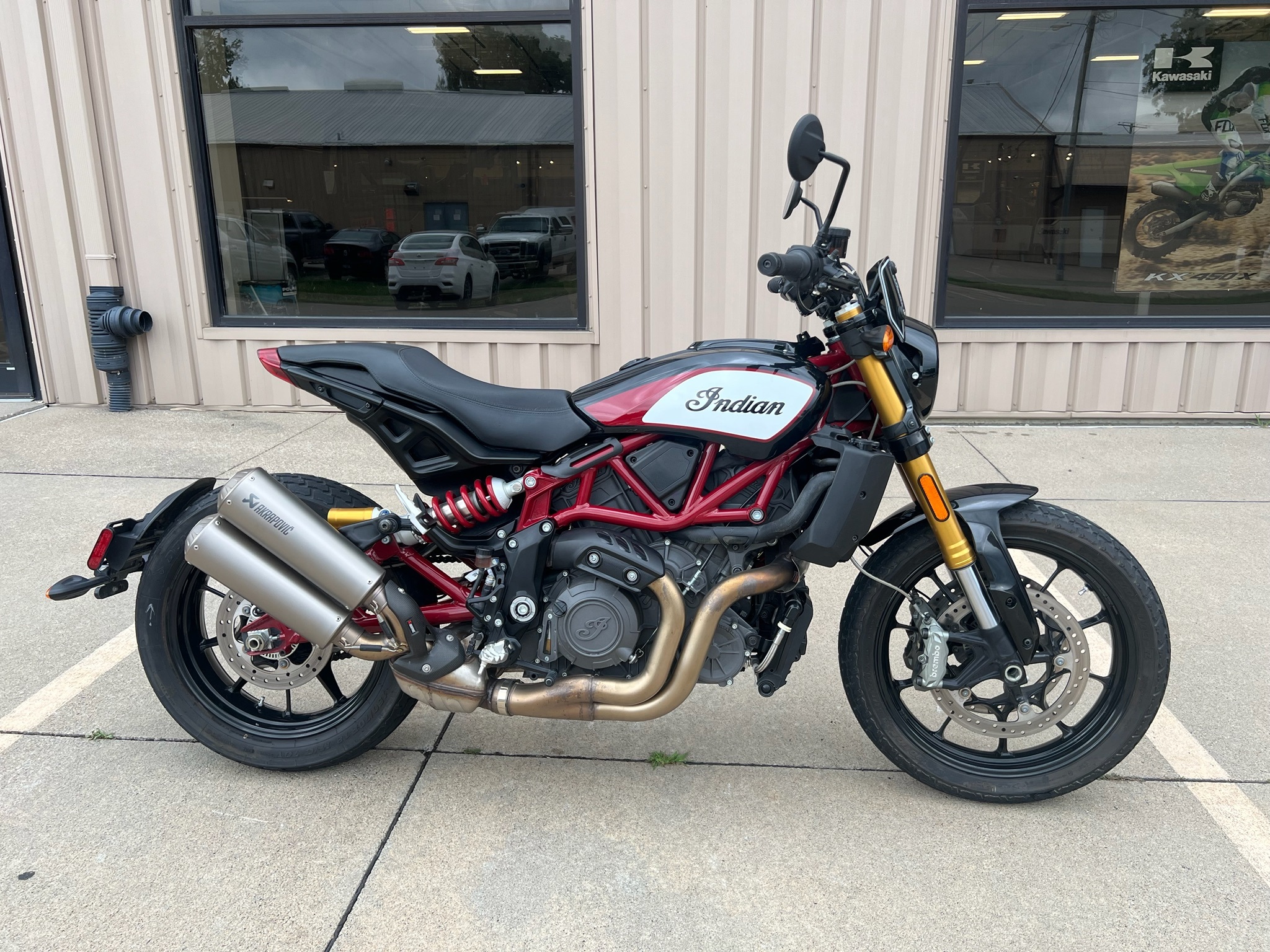 2019 Indian Motorcycle FTR™ 1200 S 1200 S in Bettendorf, IA