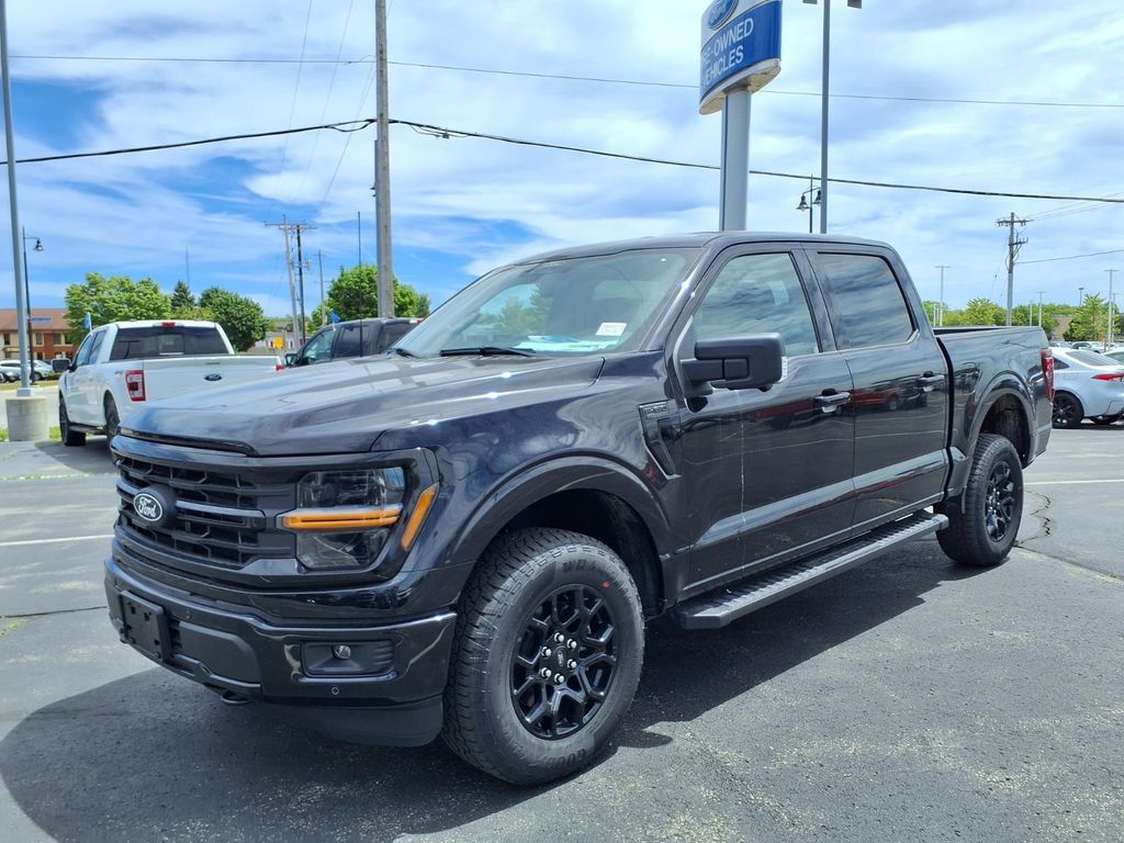 2026 FORD F150 LARIAT in Franklin, WI
