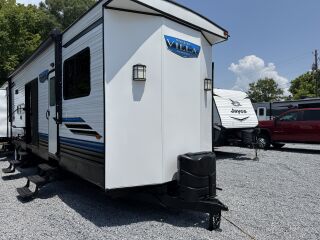 2023 FOREST RIVER SALEM VILLA 42QBQ