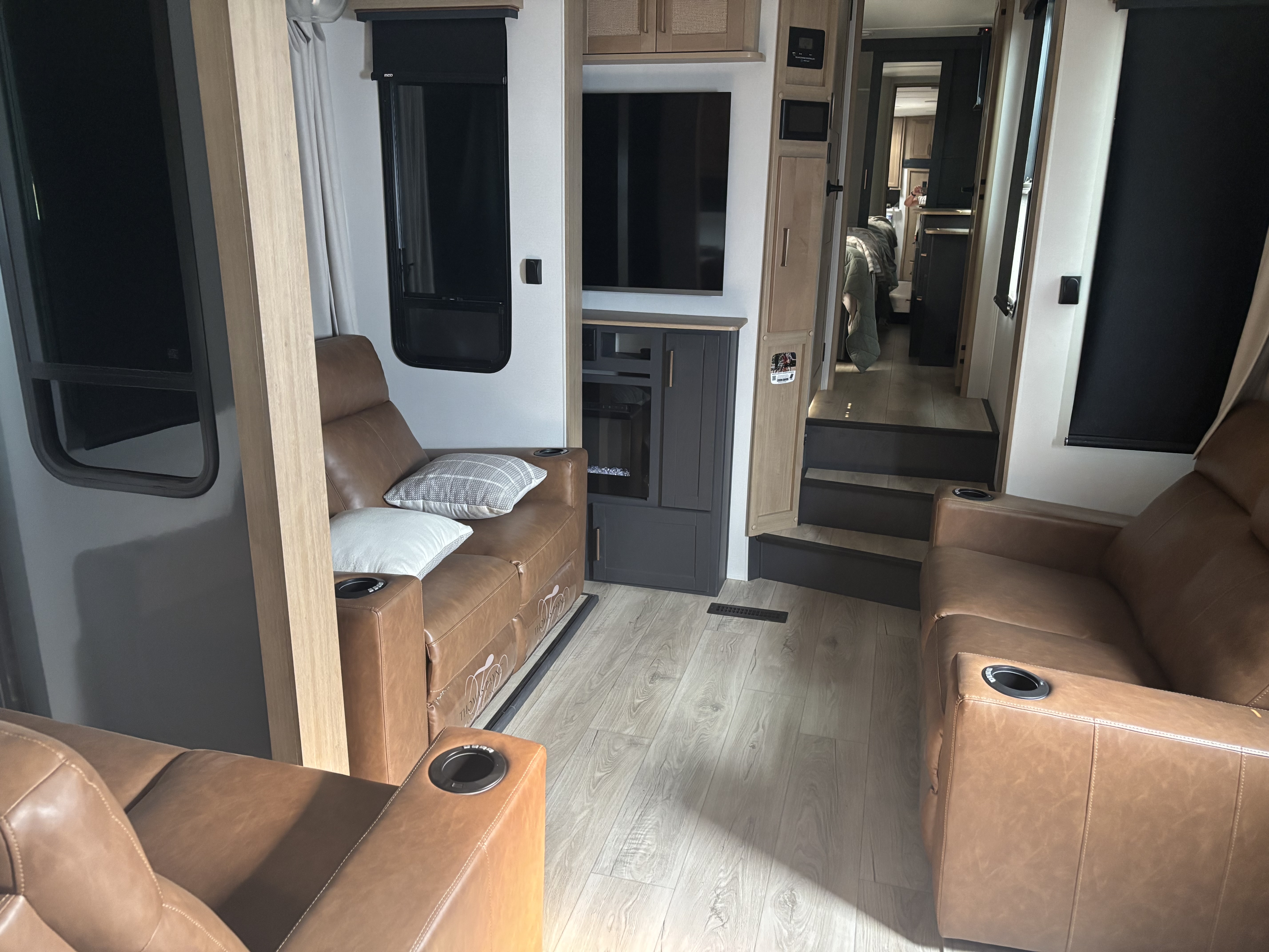 2025 Heartland CYCLONE 4006 RV