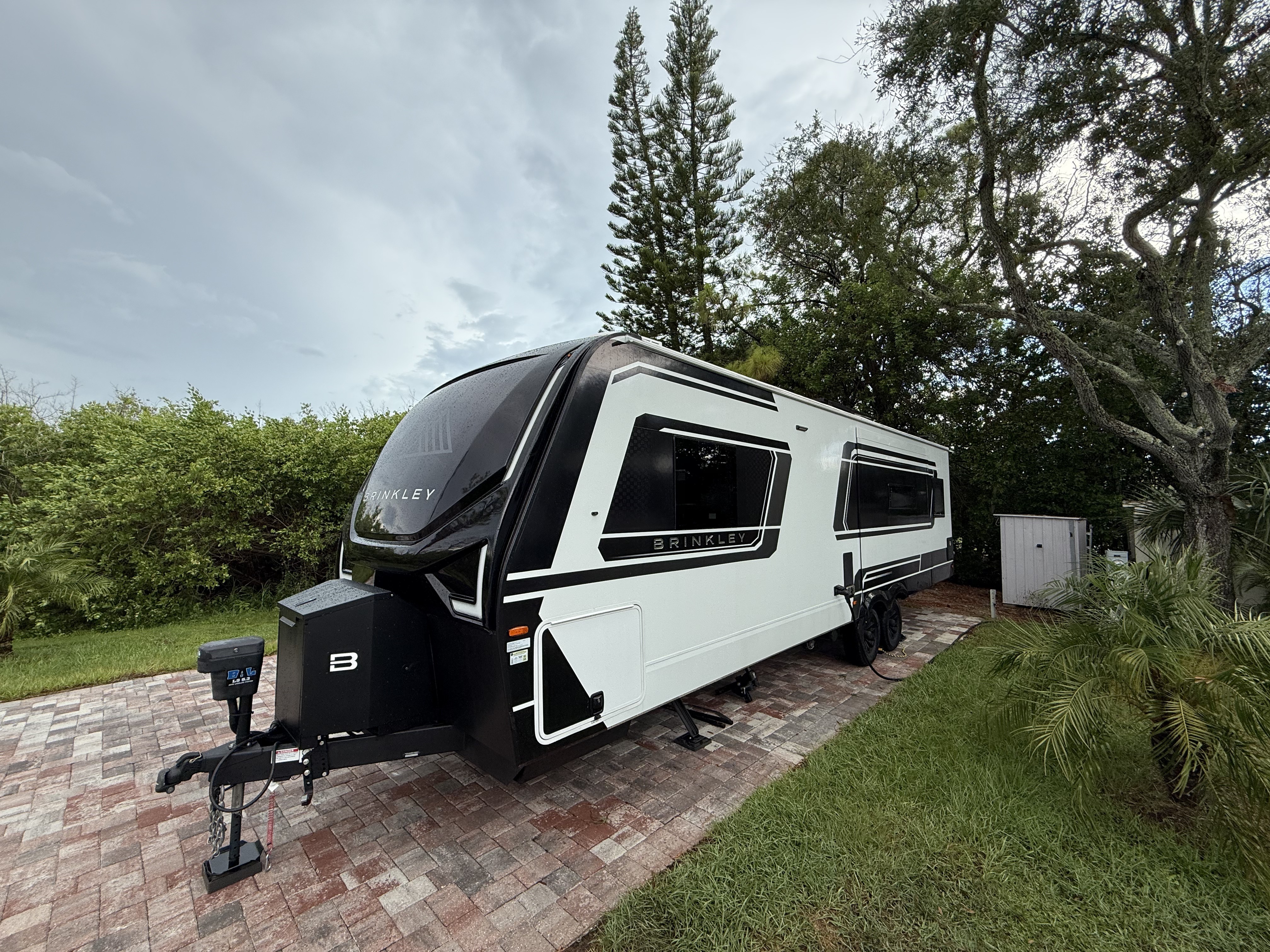 2024 Brinkley MODEL Z AIR 295 RV