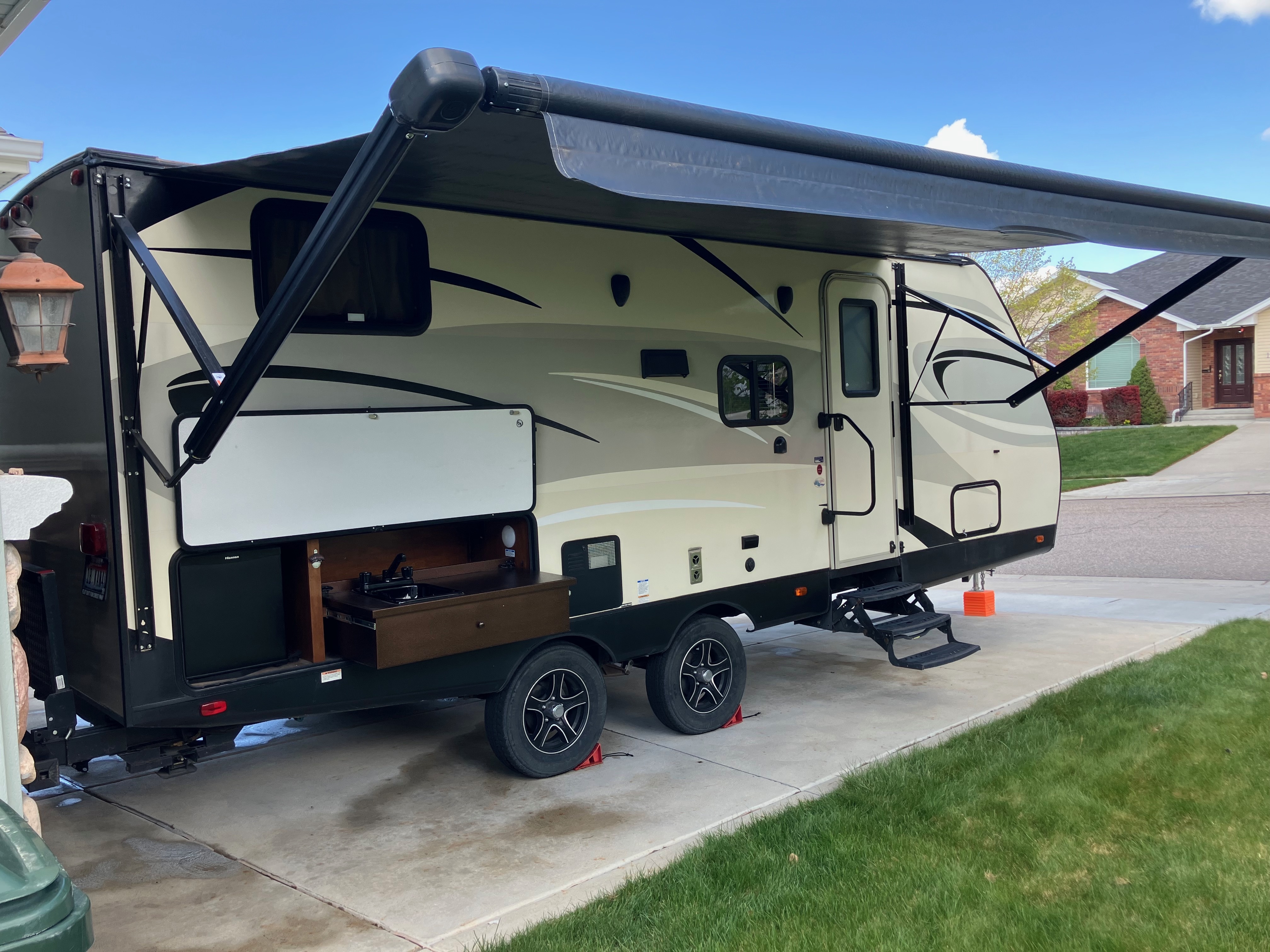 2016 Forest River VIBE EXTREME LITE 250BHS RV