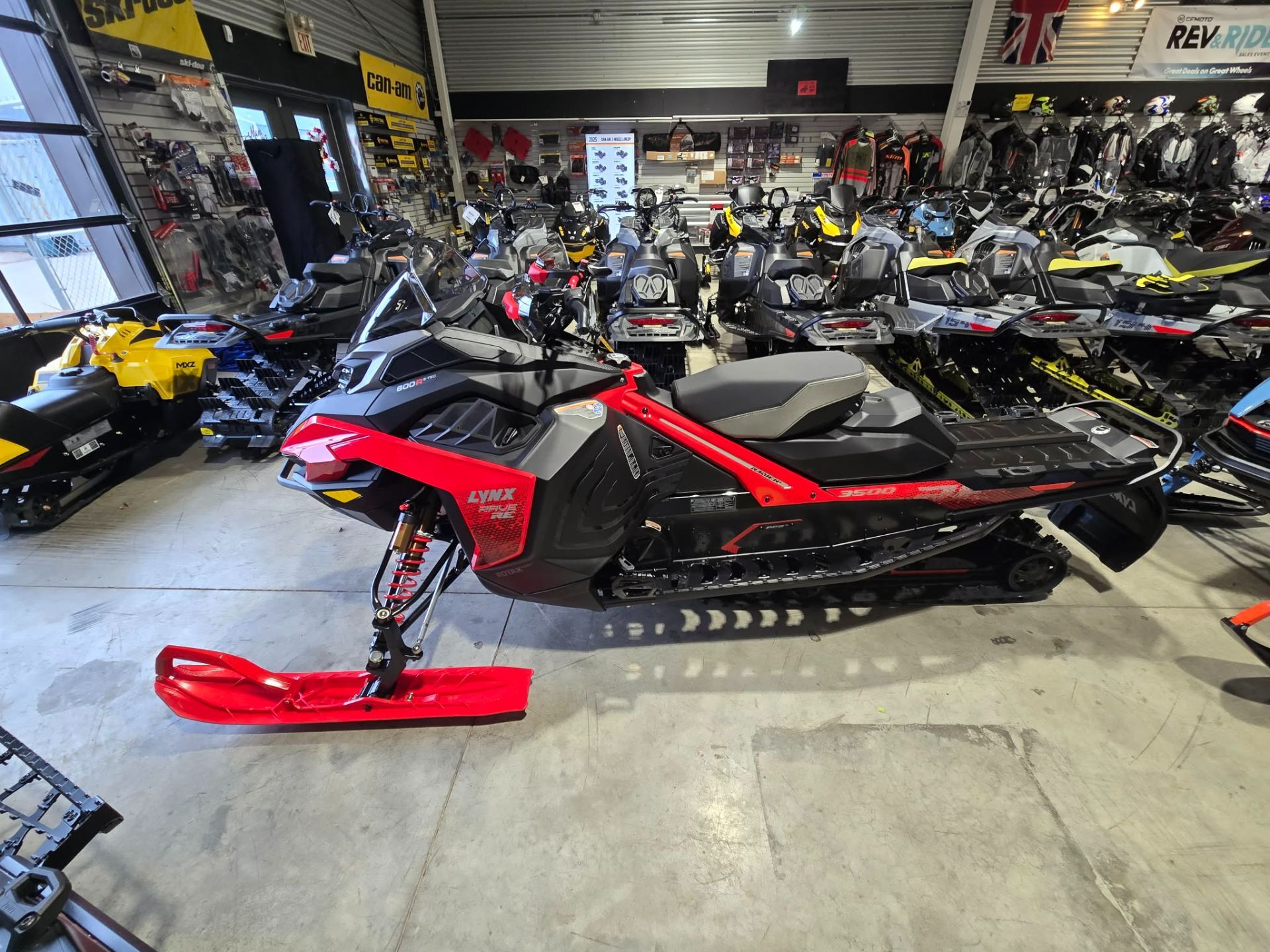 2026 Lynx Rave RE 600R E-TEC Ice Ripper XT 1.5 M.S. / E.S. in rapid city SD