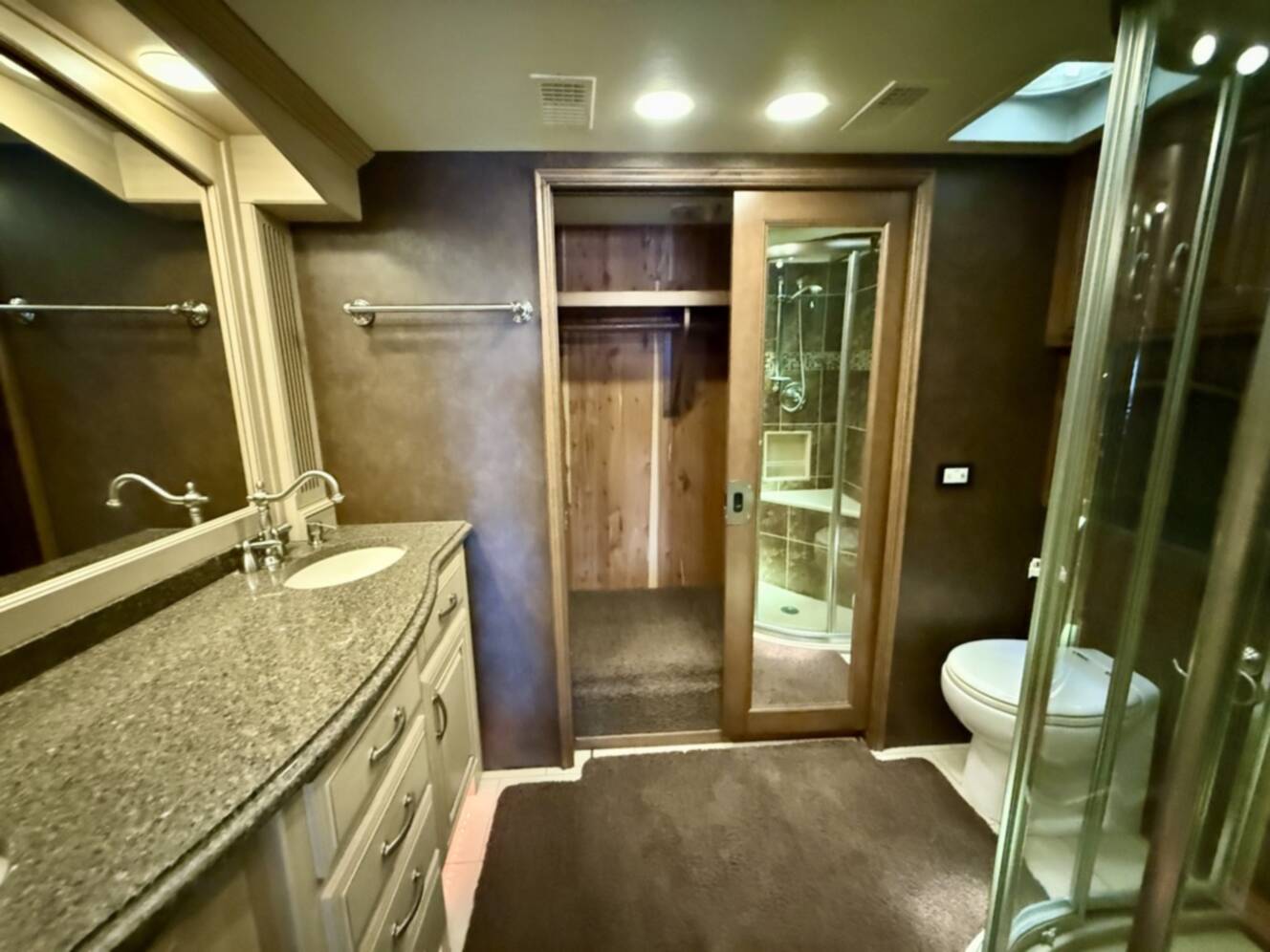 A photo of this 2013 Entegra Coach CORNERSTONE 45K