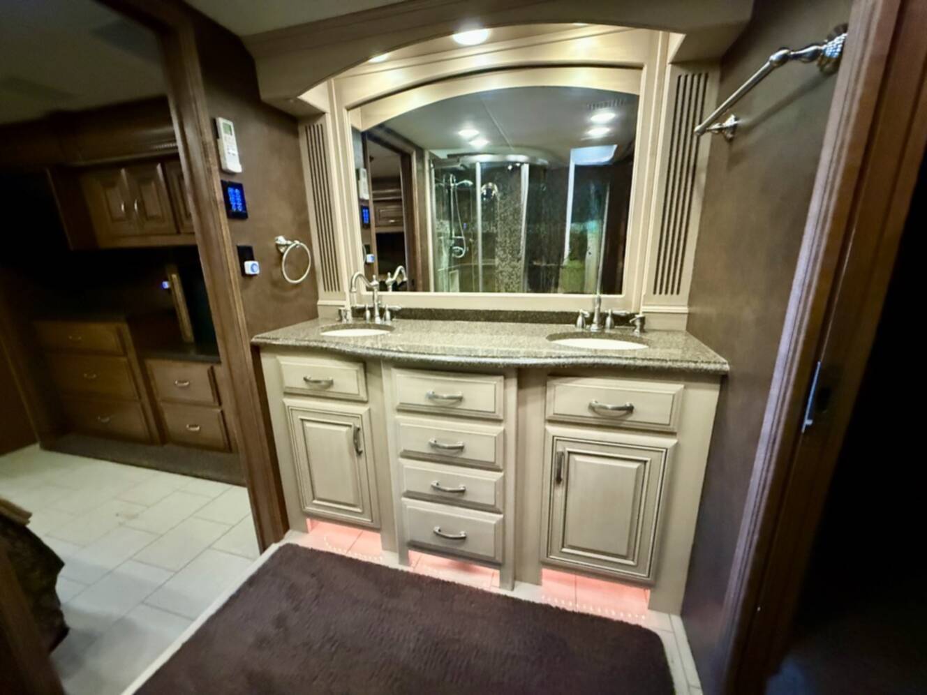 A photo of this 2013 Entegra Coach CORNERSTONE 45K