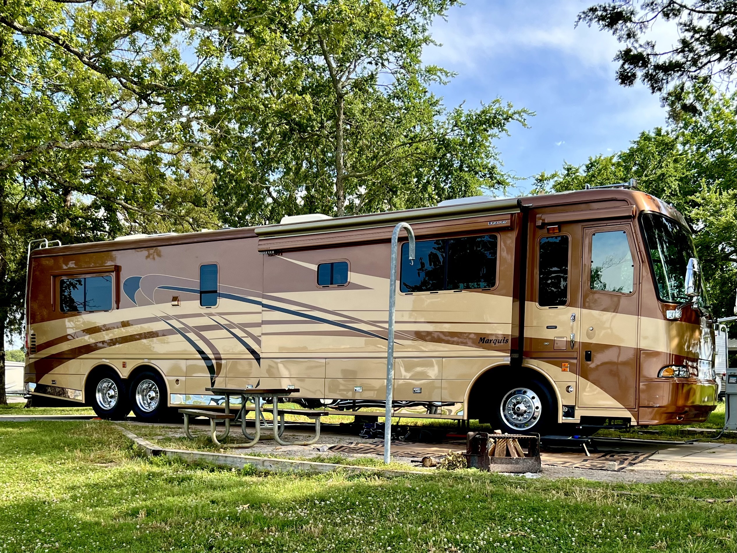 2004 Beaver MARQUIS MARQUIS-GARNET RV