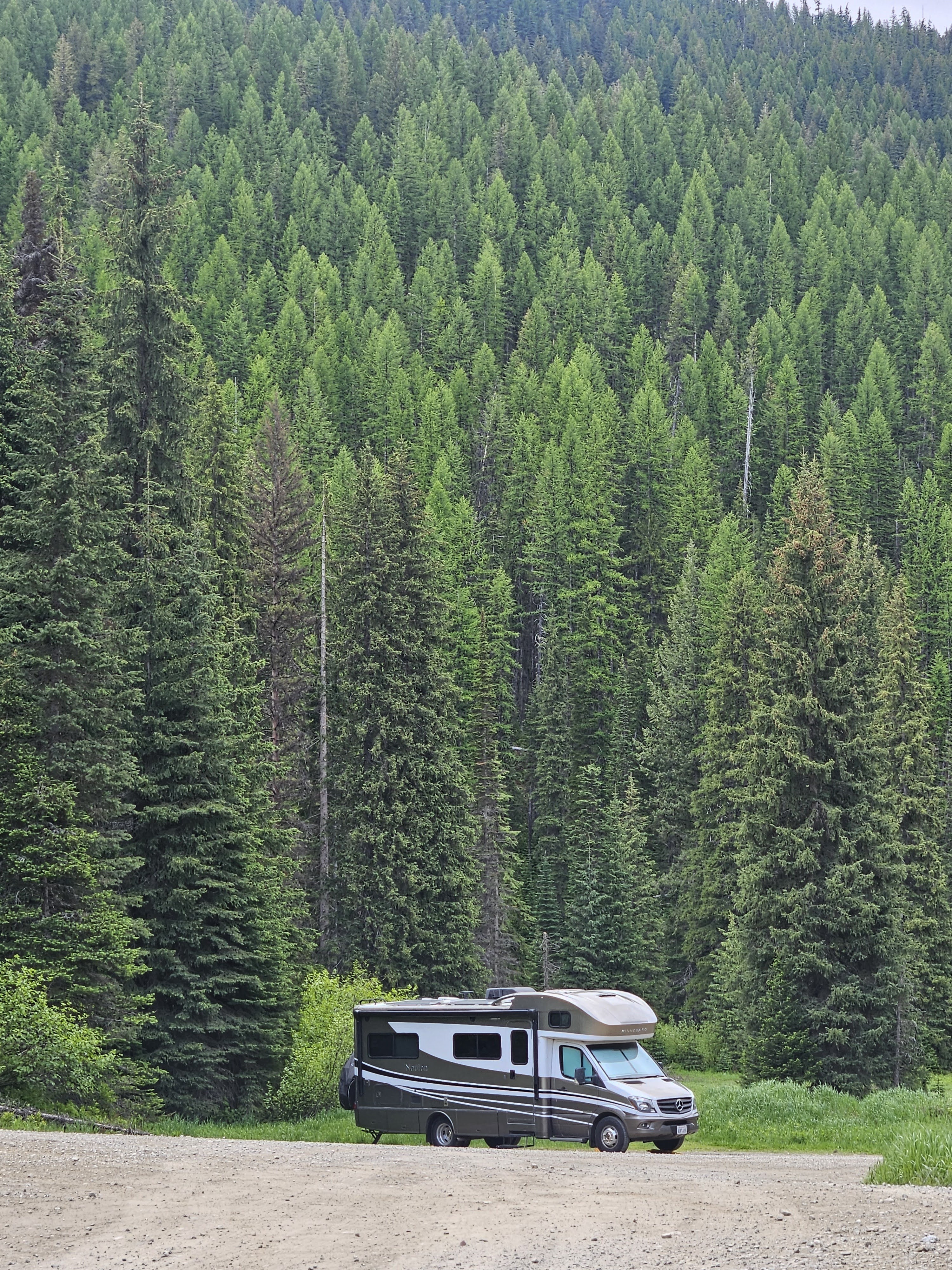 2019 Winnebago NAVION 24J RV