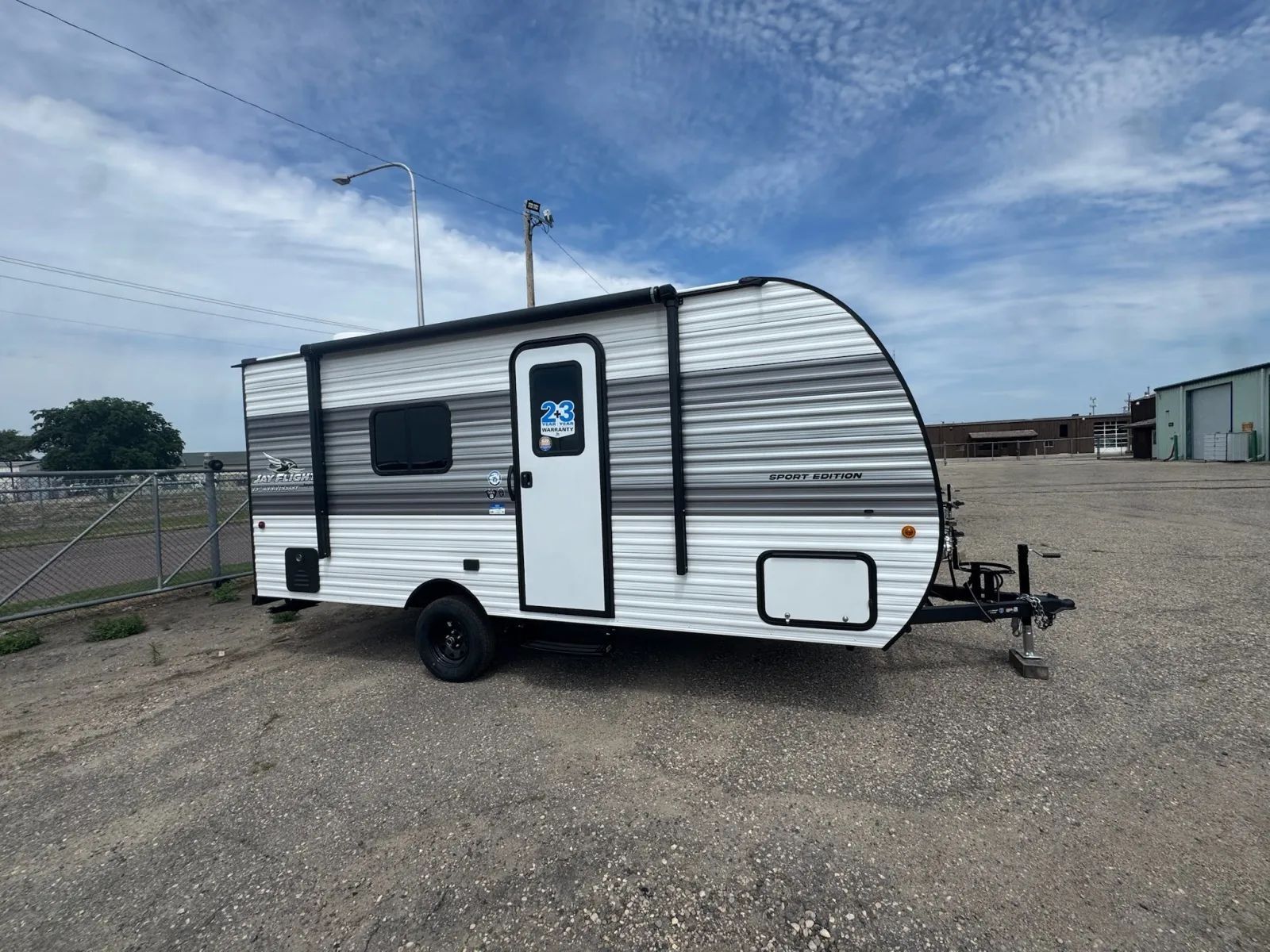 2027 Jayco JAY FLIGHT SLX 170FQ SE 170FQW in fargo ND