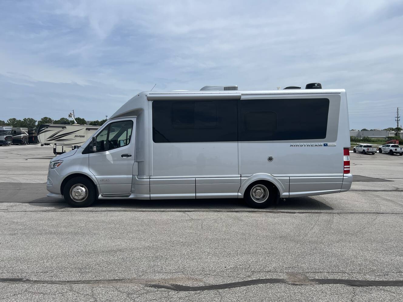 A photo of this 2023 Airstream Atlas Tommy Bahama E1